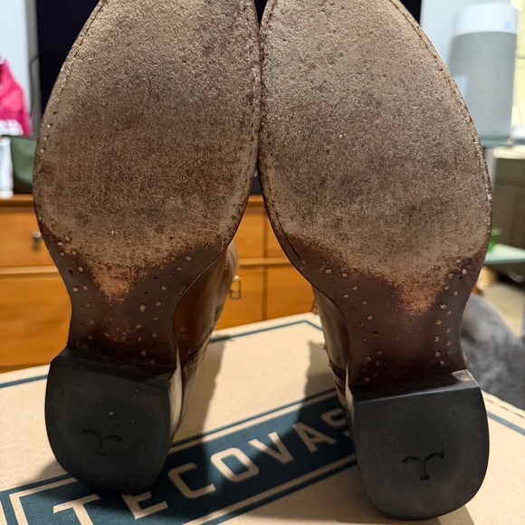 Tecovas The Dean - Cafe Goat - Picture 4 of 4